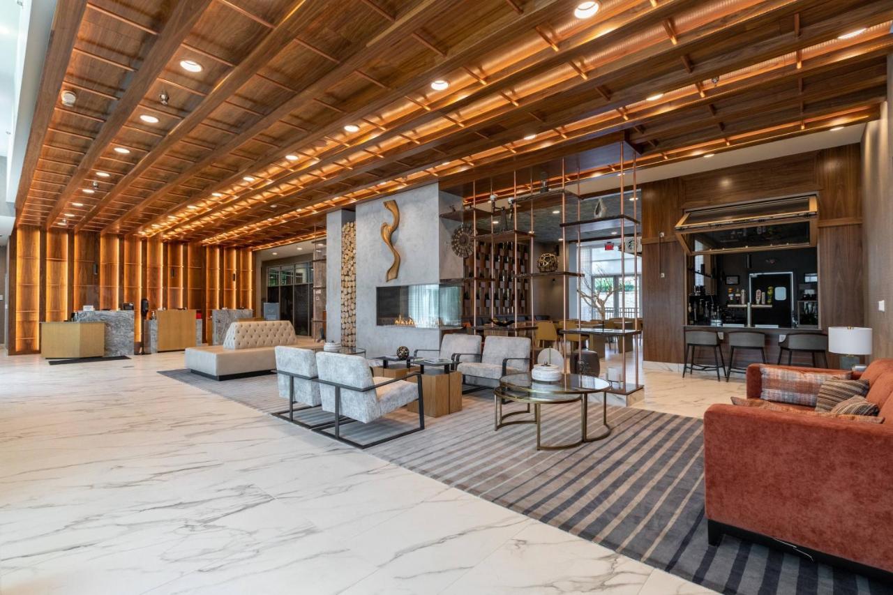 Delta Hotels By Marriott Raleigh-Durham At Research Triangle Park Bagian luar foto